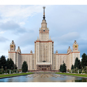 Высотка в Москве