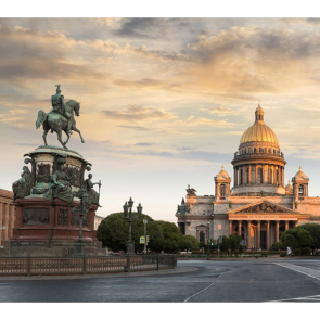 Облачно над Питером