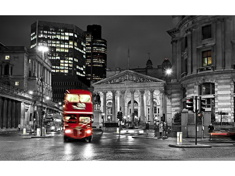 Автобус в Лондоне ночью