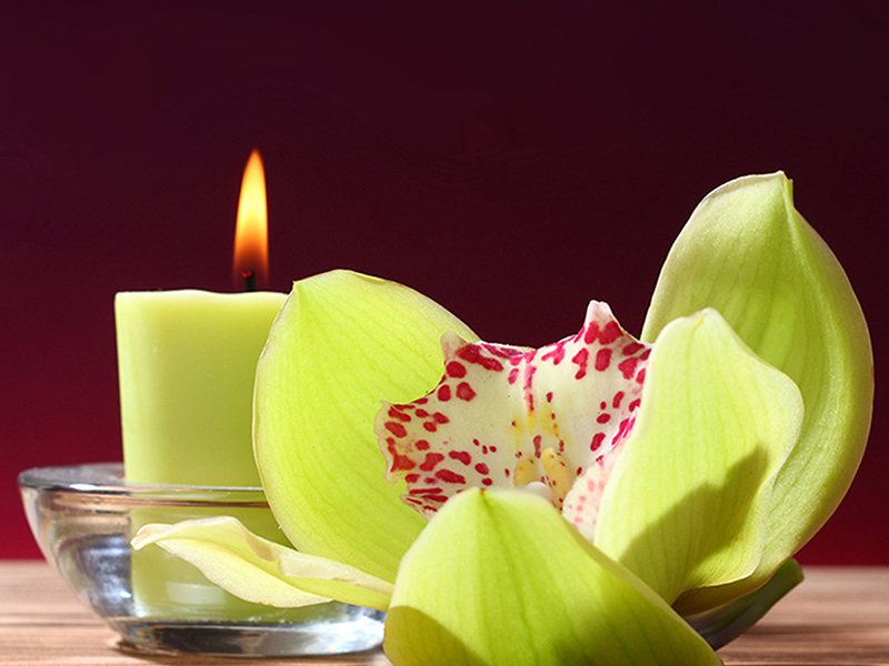 Орхидея и свеча 2940